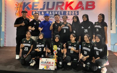 Tim Basket Putri SMP N 2 Pangkah Sabet Gelar Runner-Up Kejurkab Tegal 2025